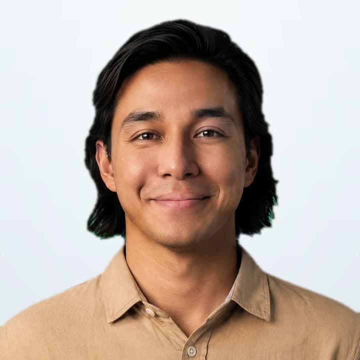 Portrait representing the Growing Regular behavioral profile
